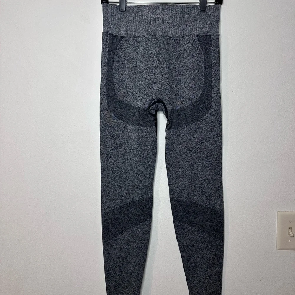 PINK Victoria's Secret Dark Gray Leggings - Picture 3 of 4